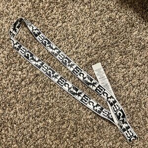 Disney parks villains pin lanyard 2023